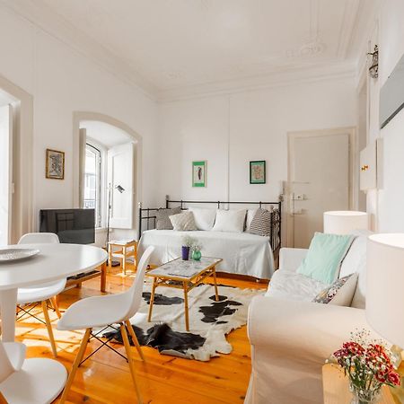 Spacious, Bright And Sunny Apartment, By Timecooler Lissabon Exterior foto