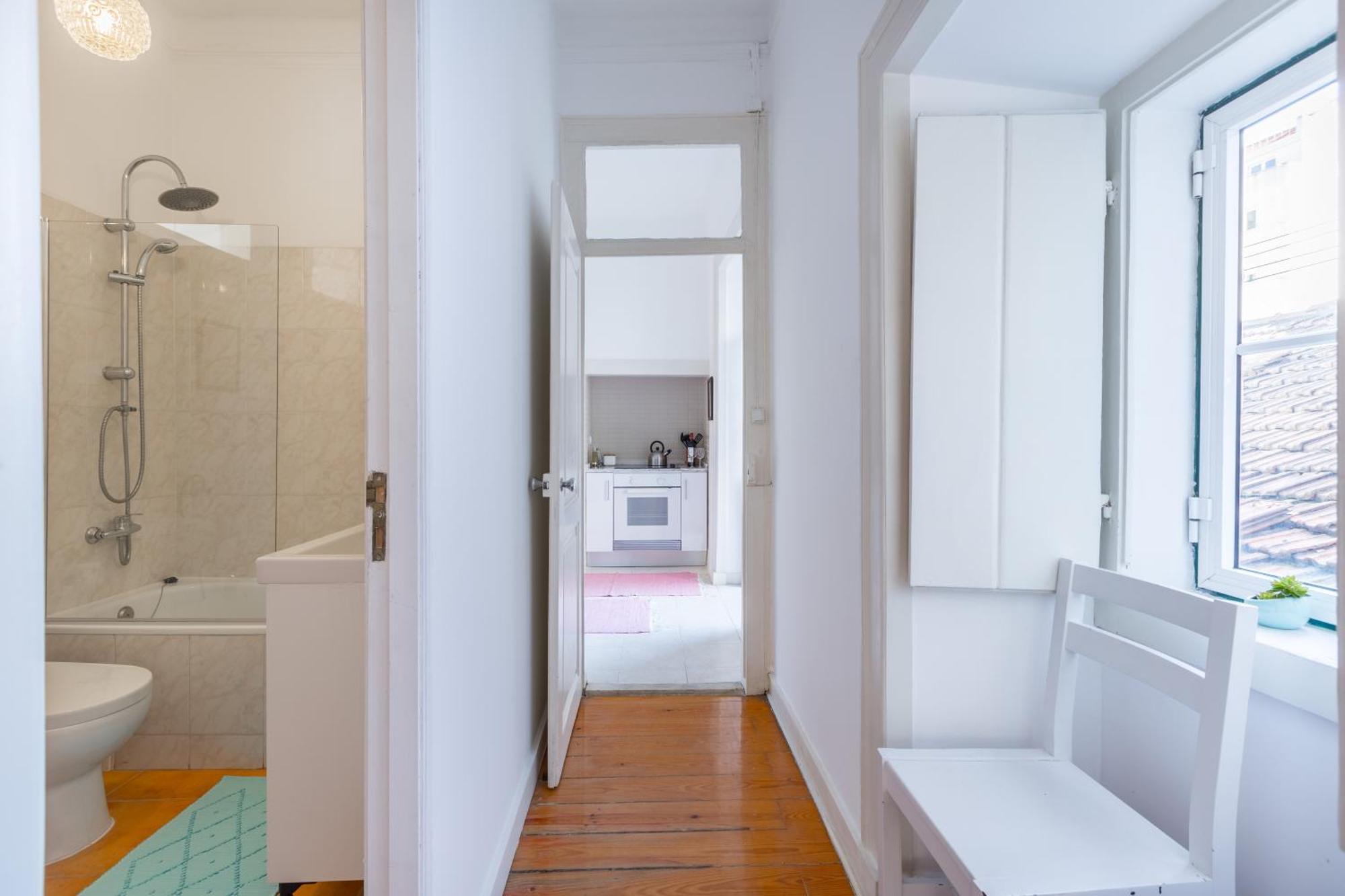 Spacious, Bright And Sunny Apartment, By Timecooler Lissabon Exterior foto