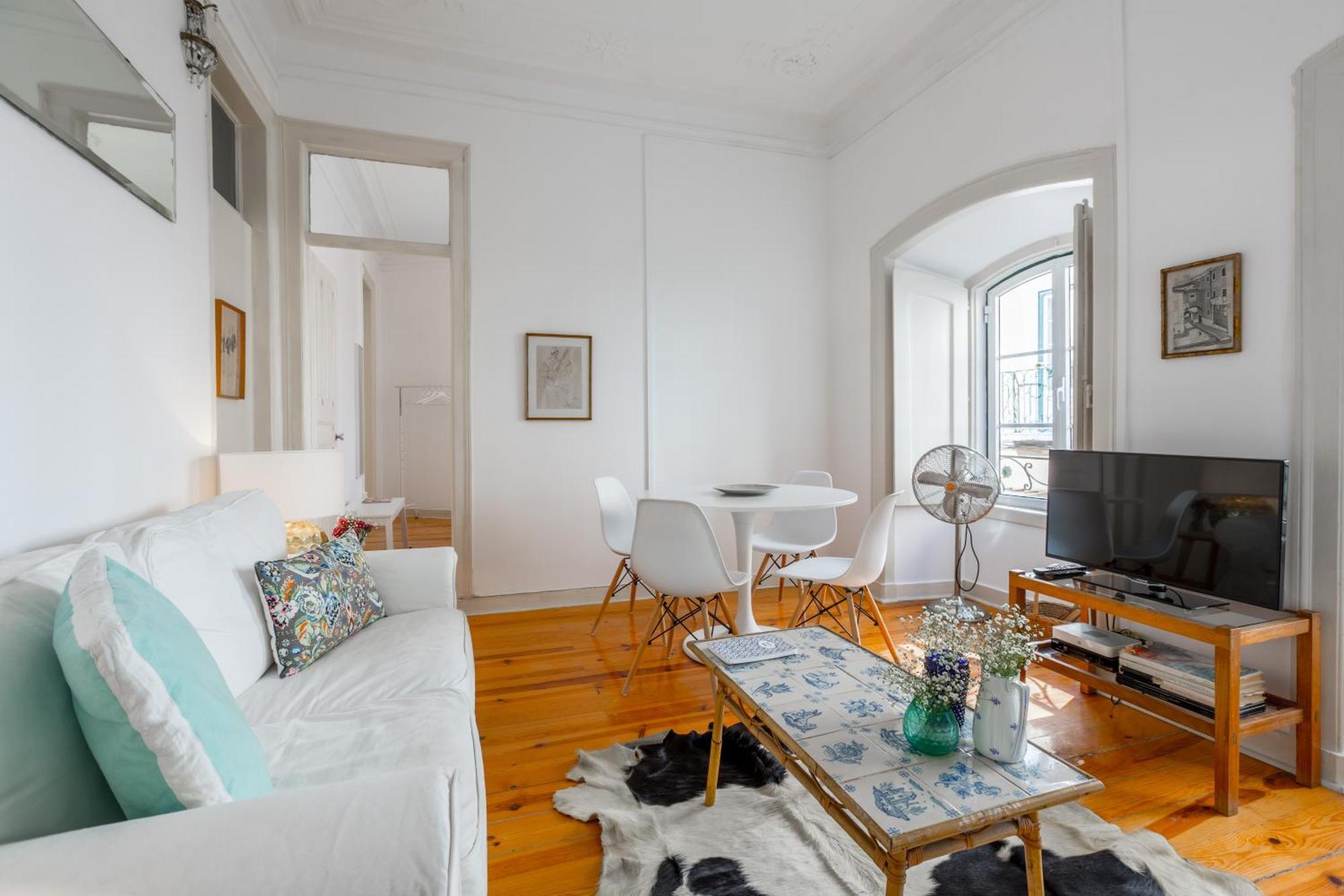 Spacious, Bright And Sunny Apartment, By Timecooler Lissabon Exterior foto